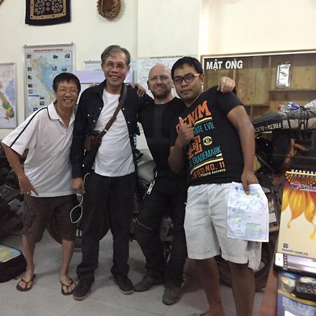 Ngoc Mai Guesthouse บวนมาถวต ภายนอก รูปภาพ