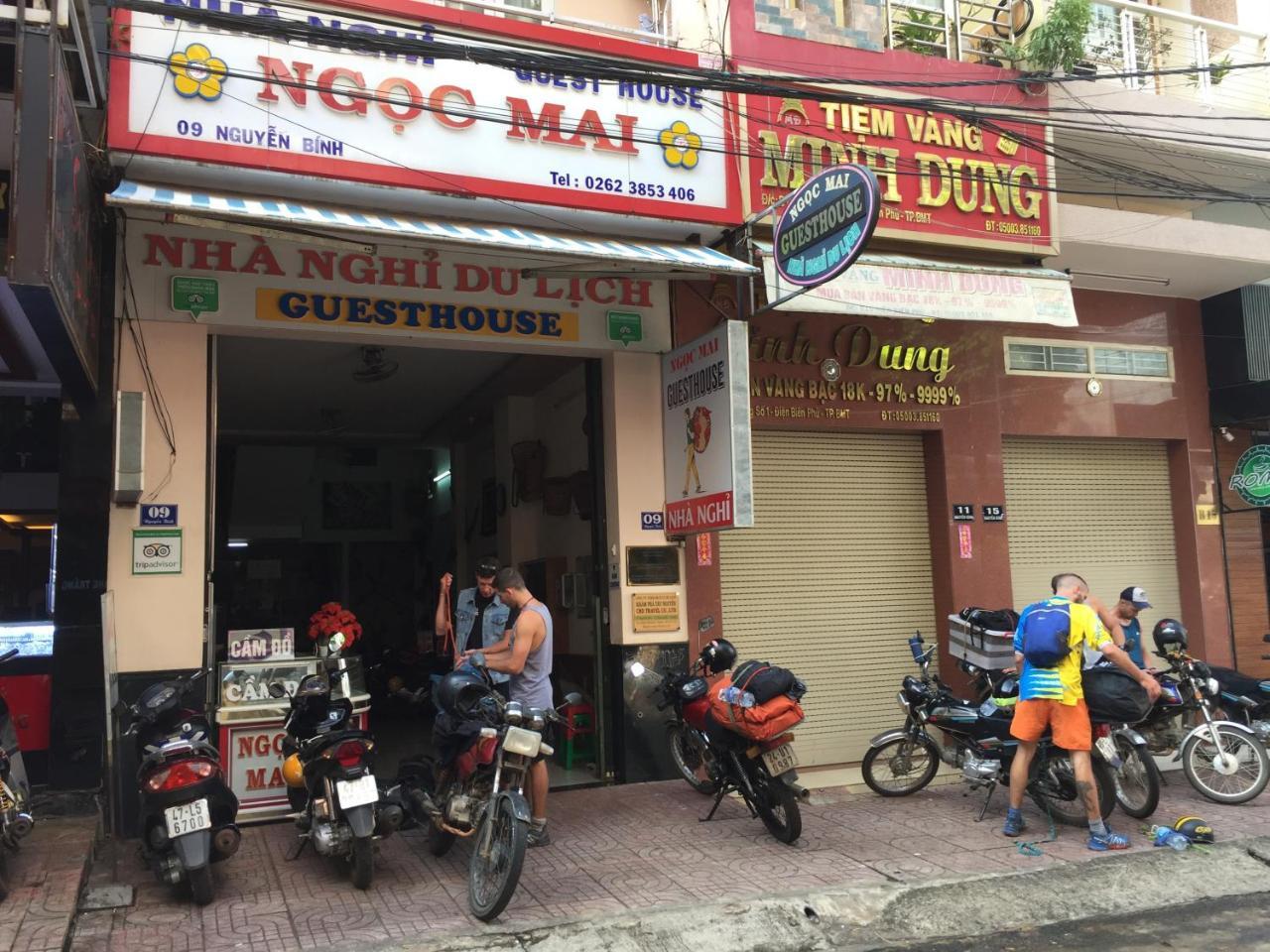 Ngoc Mai Guesthouse บวนมาถวต ภายนอก รูปภาพ