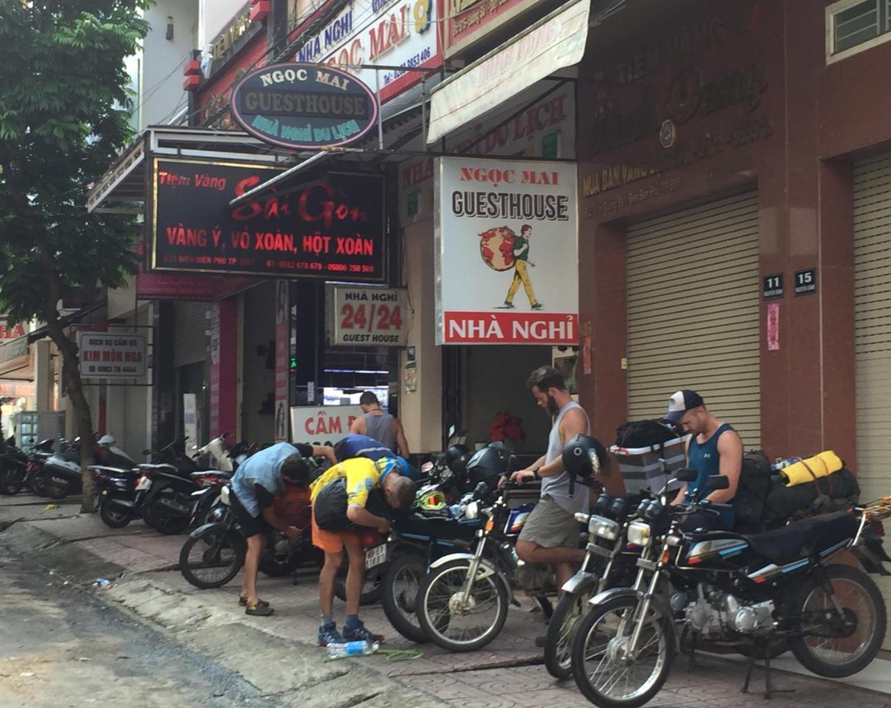 Ngoc Mai Guesthouse บวนมาถวต ภายนอก รูปภาพ
